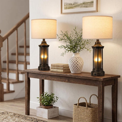 Linus – Vintage Nachttischlampe mit doppelter Beleuchtung und Stoffschirm